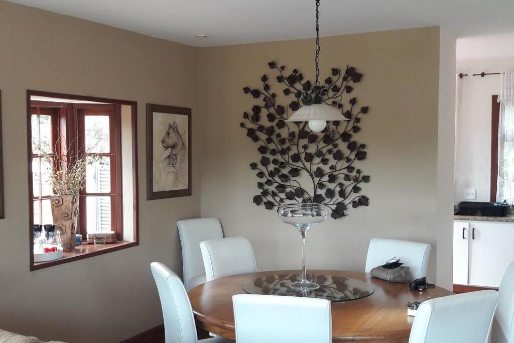 Pousada Casa E Vista Privilegiadas No Alto Do Capivari Campos do Jordão