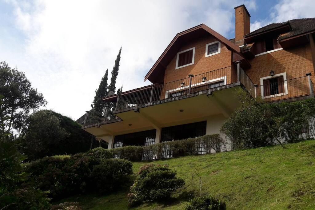 Casa E Vista Privilegiadas No Alto Do Capivari Pousada *
