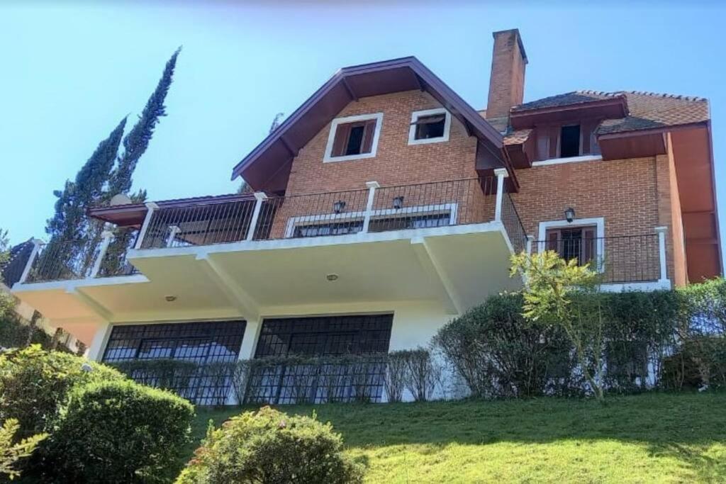 Pousada Casa E Vista Privilegiadas No Alto Do Capivari Campos do Jordão
